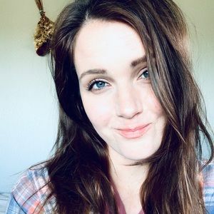 Meet your Posher, Cate